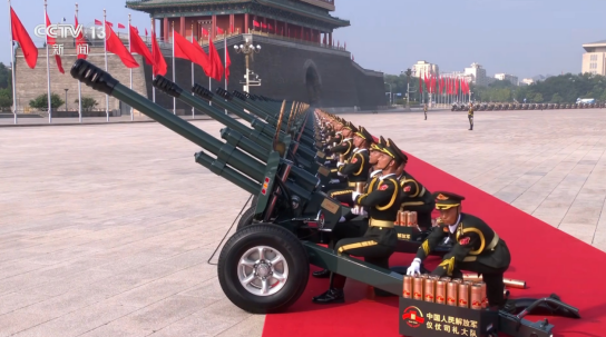 觀閱兵盛典 聚團隊力量——公司組織集體觀看“9.3”閱兵盛典